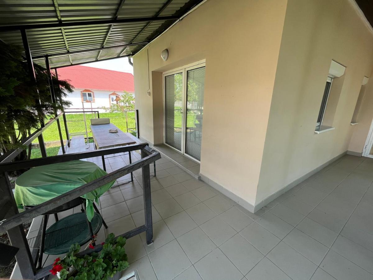 Tiszavirag Apartman Tiszakeszi Luaran gambar