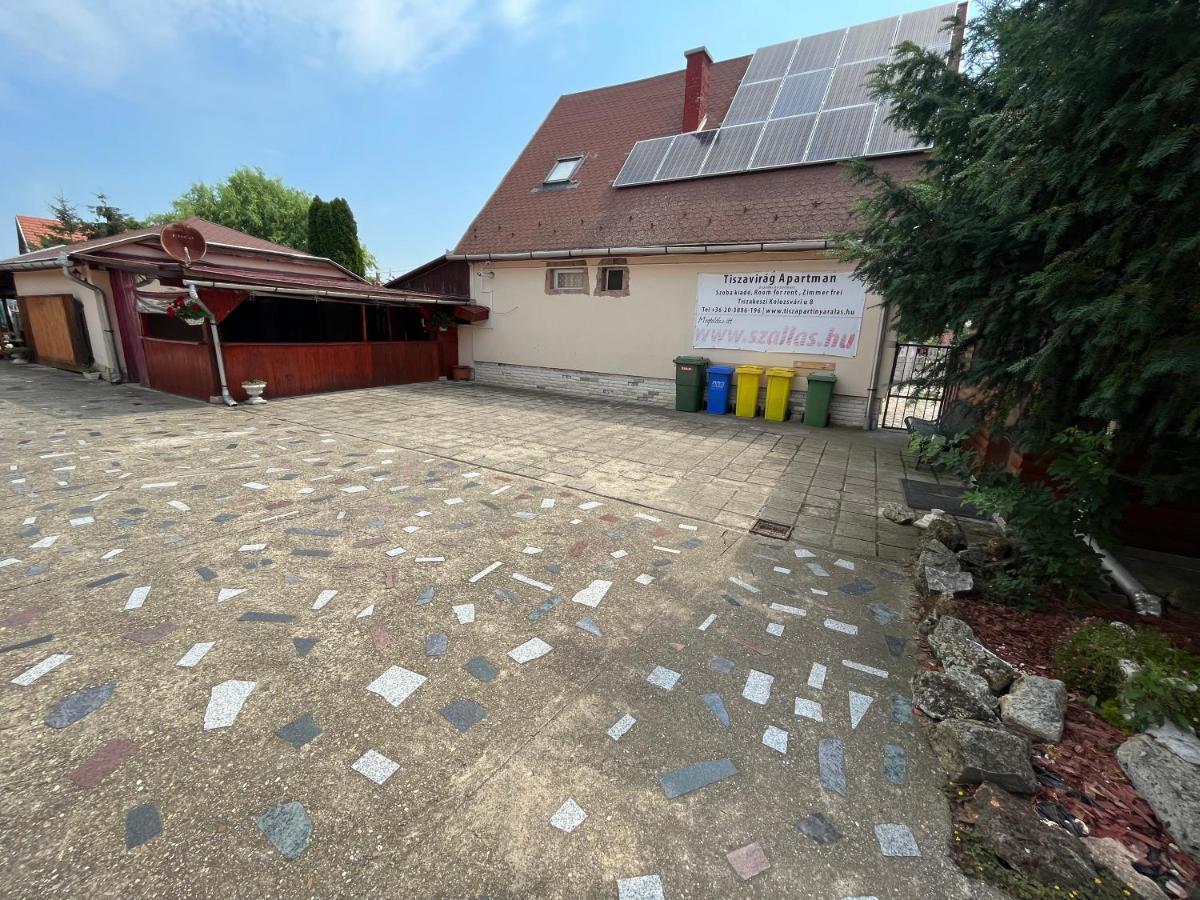 Tiszavirag Apartman Tiszakeszi Luaran gambar