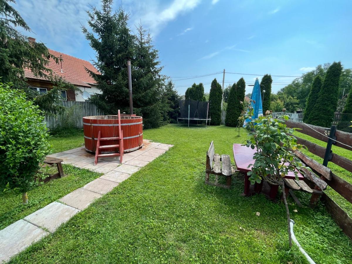 Tiszavirag Apartman Tiszakeszi Luaran gambar