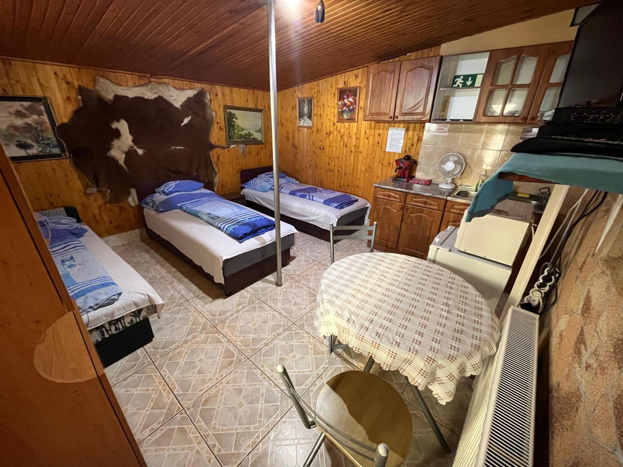 Tiszavirag Apartman Tiszakeszi Luaran gambar