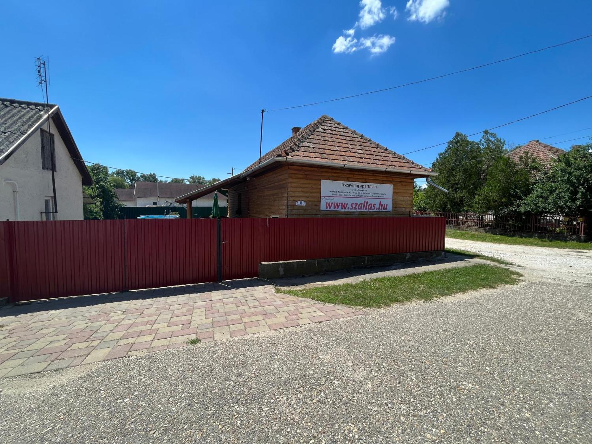 Tiszavirag Apartman Tiszakeszi Luaran gambar